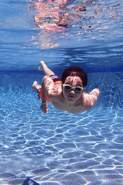 Занятия по плаванию