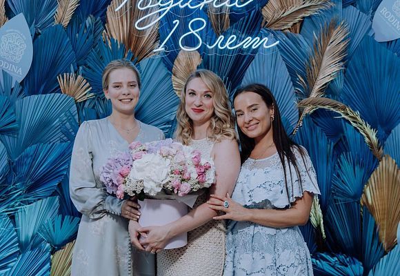 Открывая двери в мечту: 18-летие легендарного отеля