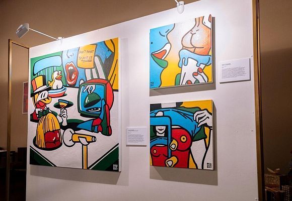 Открытие уникальной выставки: «АнтиЛюкс. Выставка Поп-арт» 