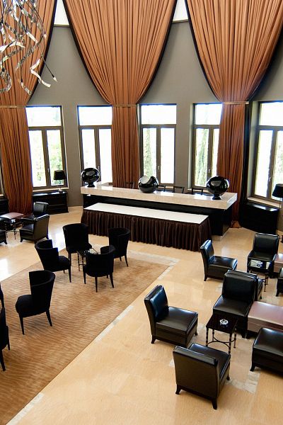 Бар LILI Бар LILI