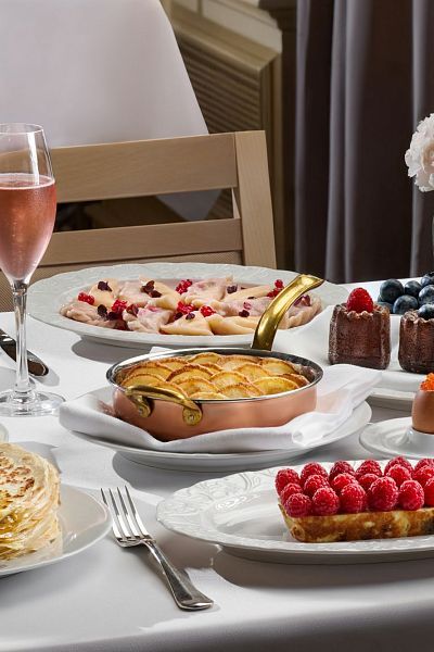 Ресторан «Москва» Ресторан «Москва»